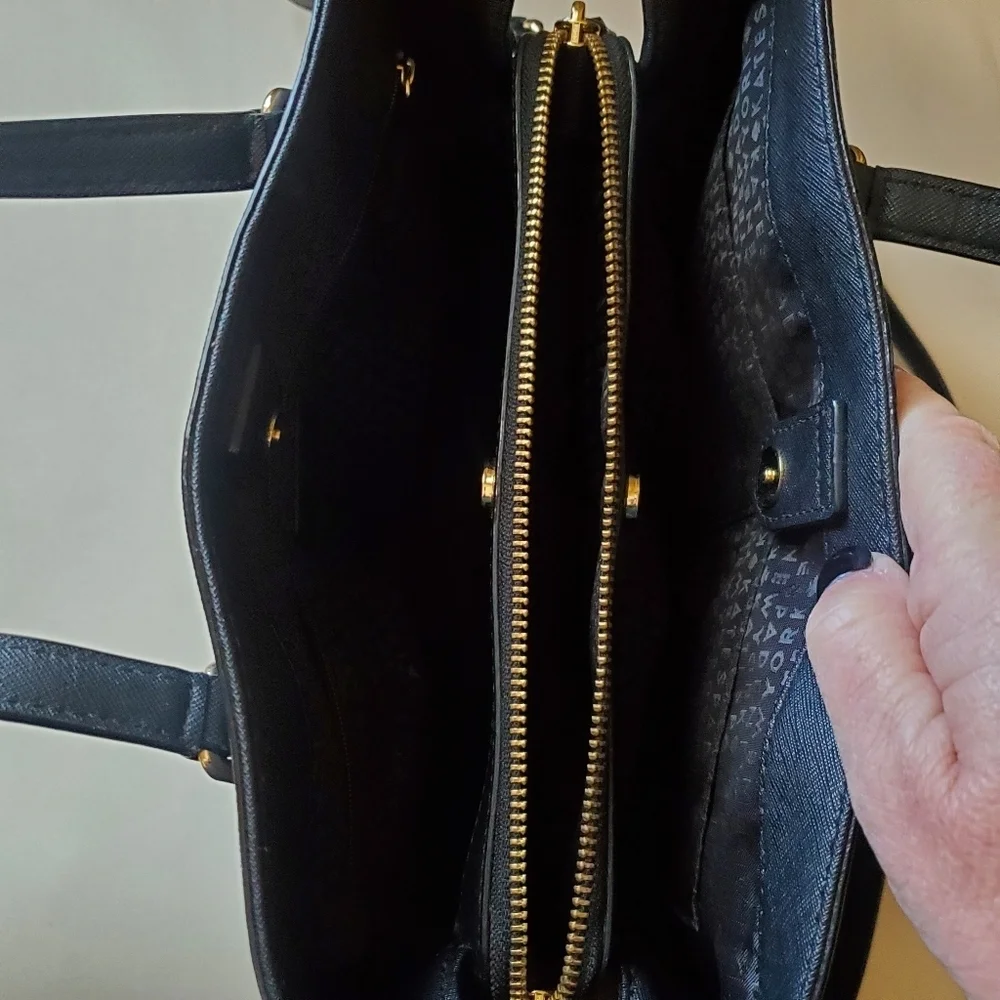 KATE SPADE BLACK GOLD TONE. SHOULDER. TOP HANDLE BAG